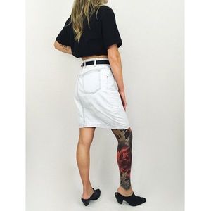 Vintage 90’s High-Waisted Denim Skirt | Size M